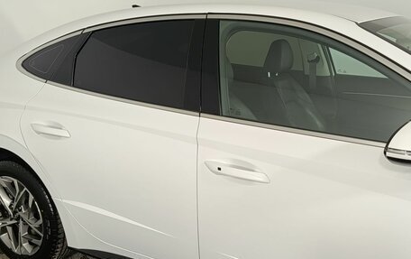 Hyundai Sonata VIII, 2021 год, 2 600 000 рублей, 21 фотография