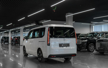 Honda Stepwgn, 2023 год, 3 500 000 рублей, 4 фотография