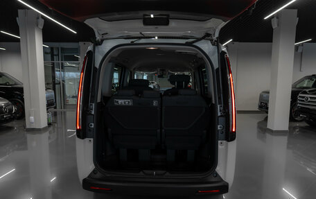 Honda Stepwgn, 2023 год, 3 500 000 рублей, 24 фотография