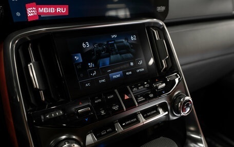 Lexus LX, 2024 год, 18 580 000 рублей, 26 фотография