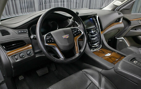 Cadillac Escalade IV, 2020 год, 4 580 000 рублей, 18 фотография