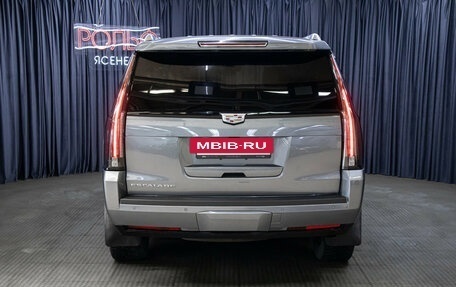 Cadillac Escalade IV, 2020 год, 4 580 000 рублей, 6 фотография