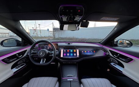 Mercedes-Benz E-Класс, 2025 год, 9 500 000 рублей, 16 фотография