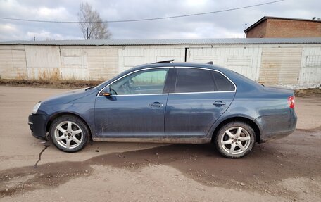 Volkswagen Jetta VI, 2005 год, 450 000 рублей, 4 фотография