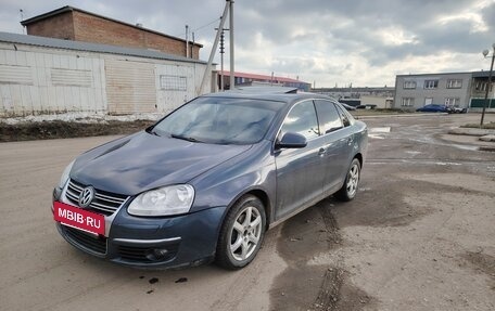 Volkswagen Jetta VI, 2005 год, 450 000 рублей, 2 фотография