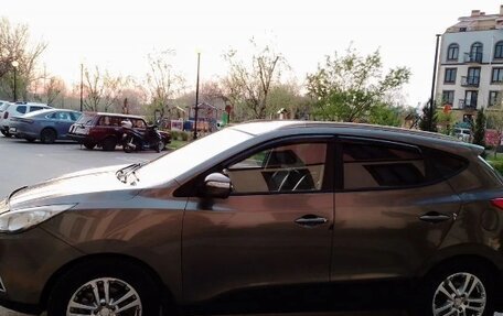 Hyundai ix35 I рестайлинг, 2010 год, 1 100 000 рублей, 2 фотография