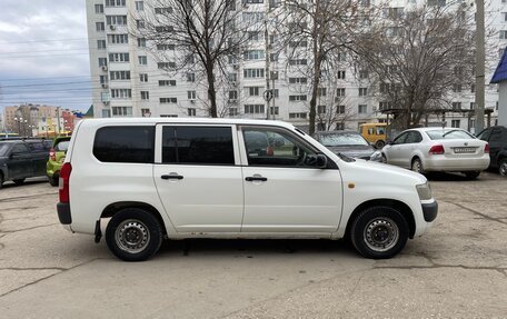 Toyota Probox I, 2004 год, 480 000 рублей, 3 фотография