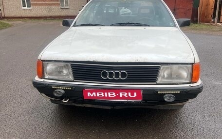 Audi 100, 1987 год, 149 000 рублей, 1 фотография