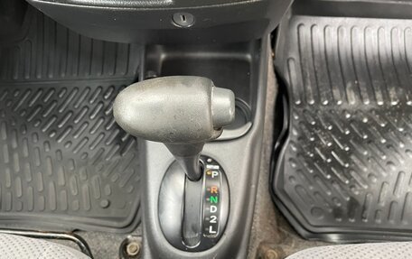 Toyota Probox I, 2004 год, 480 000 рублей, 20 фотография