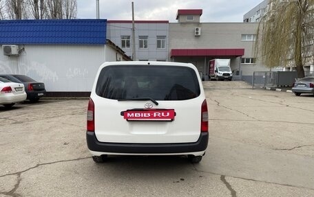 Toyota Probox I, 2004 год, 480 000 рублей, 5 фотография