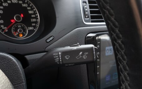 Volkswagen Jetta VI, 2011 год, 1 049 000 рублей, 14 фотография