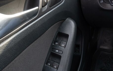 Volkswagen Jetta VI, 2011 год, 1 049 000 рублей, 19 фотография