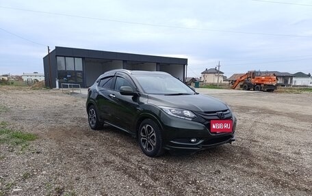 Honda Vezel, 2015 год, 1 730 000 рублей, 3 фотография