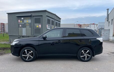 Mitsubishi Outlander III рестайлинг 3, 2012 год, 1 475 000 рублей, 6 фотография