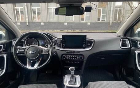 KIA cee'd III, 2020 год, 1 930 000 рублей, 8 фотография