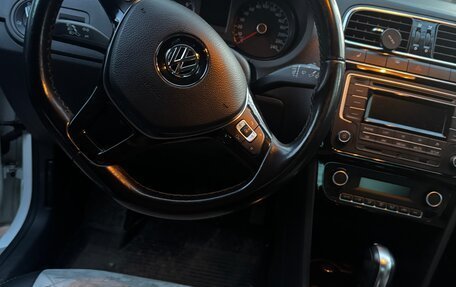 Volkswagen Polo VI (EU Market), 2017 год, 1 250 000 рублей, 7 фотография