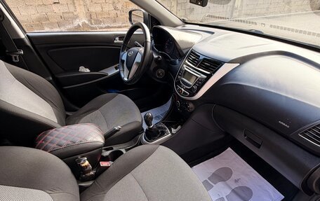 Hyundai Solaris II рестайлинг, 2013 год, 595 000 рублей, 9 фотография