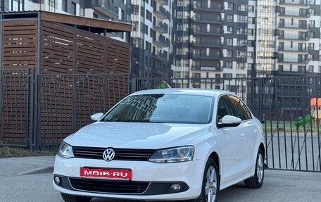 Volkswagen Jetta VI, 2012 год, 795 000 рублей, 1 фотография