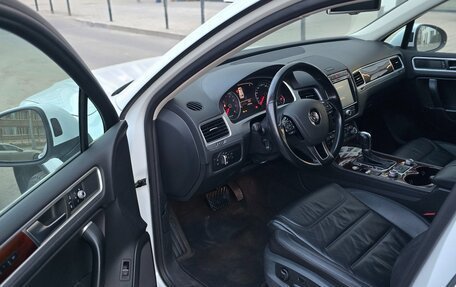 Volkswagen Touareg III, 2015 год, 3 150 000 рублей, 4 фотография