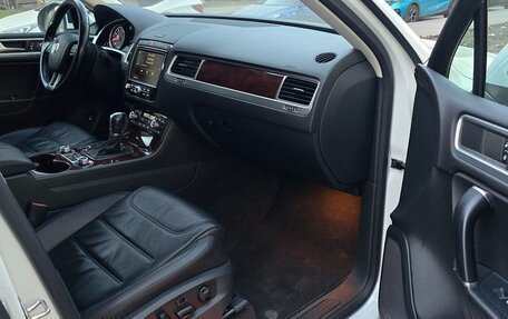 Volkswagen Touareg III, 2015 год, 3 150 000 рублей, 5 фотография