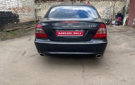 Mercedes-Benz E-Класс, 2008 год, 1 050 000 рублей, 11 фотография