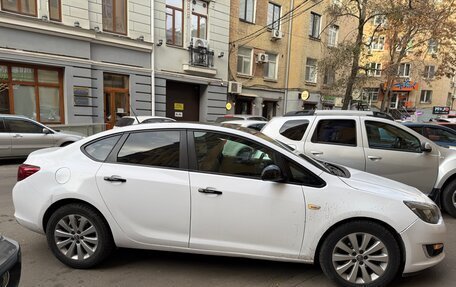 Opel Astra J, 2012 год, 760 000 рублей, 3 фотография