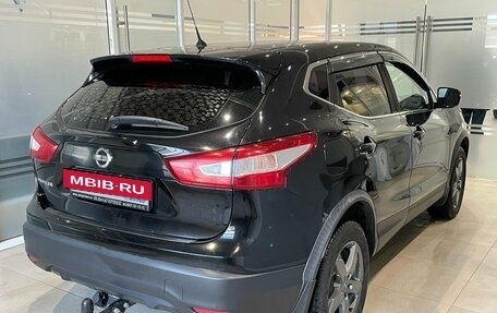 Nissan Qashqai, 2015 год, 1 590 000 рублей, 4 фотография
