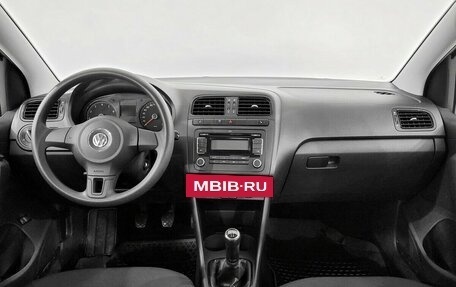 Volkswagen Polo VI (EU Market), 2012 год, 950 000 рублей, 5 фотография