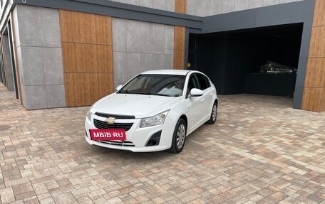 Chevrolet Cruze II, 2013 год, 840 000 рублей, 3 фотография