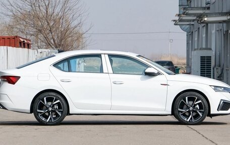 Skoda Octavia IV, 2023 год, 2 390 000 рублей, 8 фотография