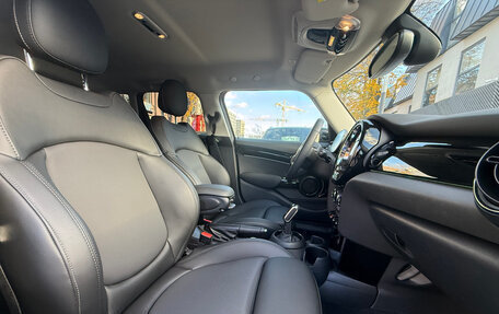 MINI Hatch, 2023 год, 2 240 000 рублей, 17 фотография