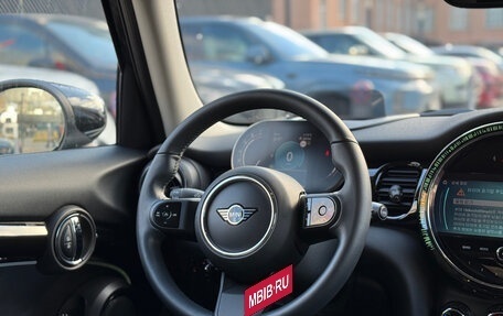 MINI Hatch, 2023 год, 2 240 000 рублей, 10 фотография