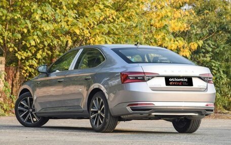 Skoda Superb III рестайлинг, 2023 год, 2 390 000 рублей, 5 фотография