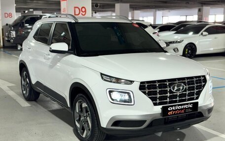 Hyundai Venue I, 2023 год, 1 890 000 рублей, 4 фотография