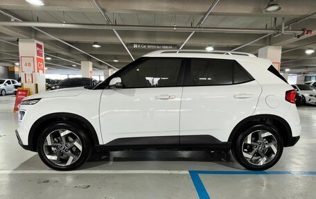 Hyundai Venue I, 2023 год, 1 890 000 рублей, 9 фотография