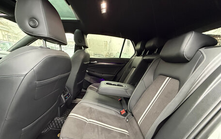 Volkswagen Golf VIII, 2023 год, 2 280 000 рублей, 11 фотография