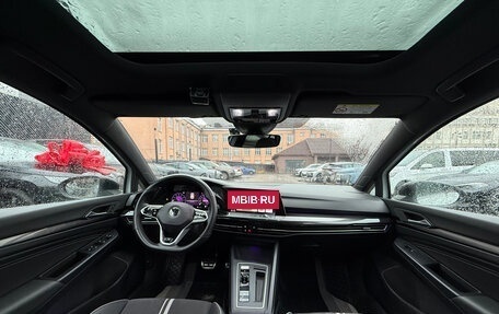 Volkswagen Golf VIII, 2023 год, 2 280 000 рублей, 14 фотография