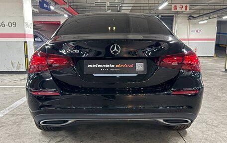 Mercedes-Benz A-Класс, 2023 год, 2 890 000 рублей, 6 фотография