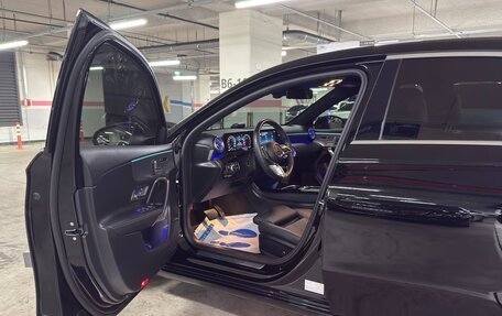 Mercedes-Benz A-Класс, 2023 год, 2 890 000 рублей, 9 фотография