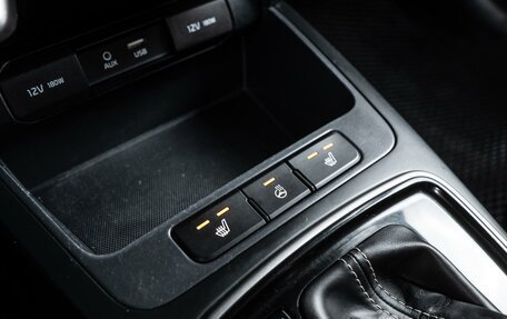 KIA Rio IV, 2018 год, 1 399 000 рублей, 15 фотография