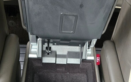 Land Rover Range Rover III, 2012 год, 2 540 000 рублей, 32 фотография