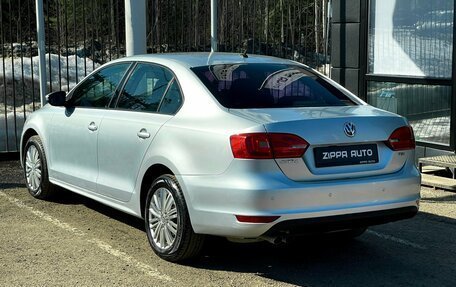 Volkswagen Jetta VI, 2011 год, 809 000 рублей, 6 фотография