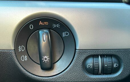 Volkswagen Jetta VI, 2011 год, 809 000 рублей, 22 фотография