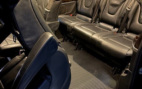 Mercedes-Benz V-Класс, 2017 год, 3 850 000 рублей, 9 фотография