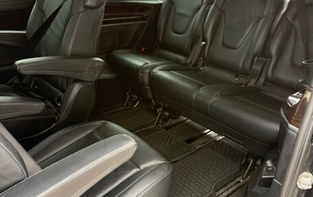 Mercedes-Benz V-Класс, 2017 год, 3 850 000 рублей, 16 фотография