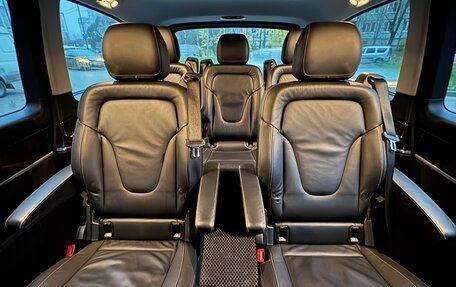 Mercedes-Benz V-Класс, 2017 год, 3 850 000 рублей, 15 фотография