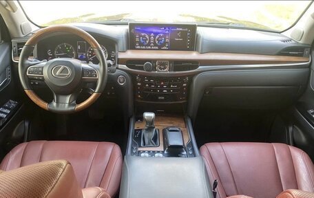 Lexus LX III, 2016 год, 6 500 000 рублей, 6 фотография