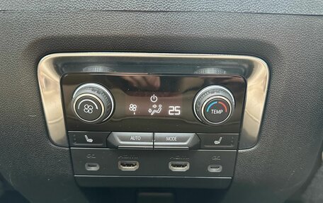 Chevrolet Tahoe IV, 2022 год, 7 199 000 рублей, 12 фотография