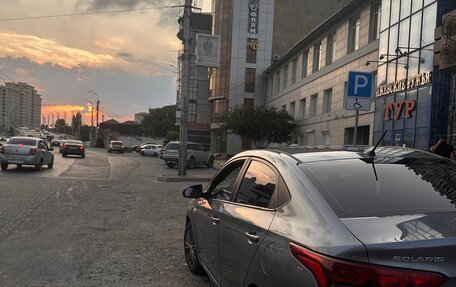 Hyundai Solaris II рестайлинг, 2017 год, 850 000 рублей, 4 фотография