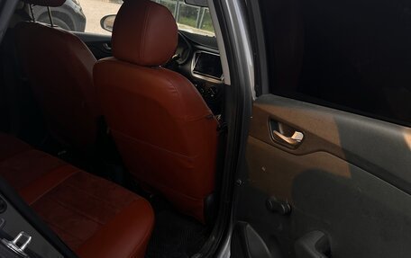 Hyundai Solaris II рестайлинг, 2017 год, 850 000 рублей, 6 фотография